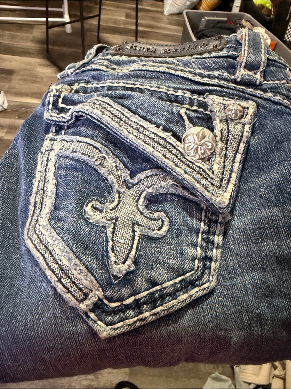 Women’s Size 25 Rock Revival jeans